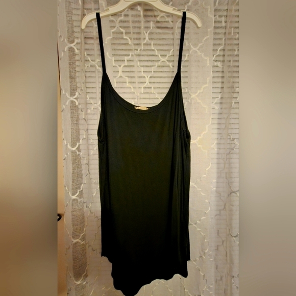 a.gain Tops - Black Spaghetti Tank (XXL)